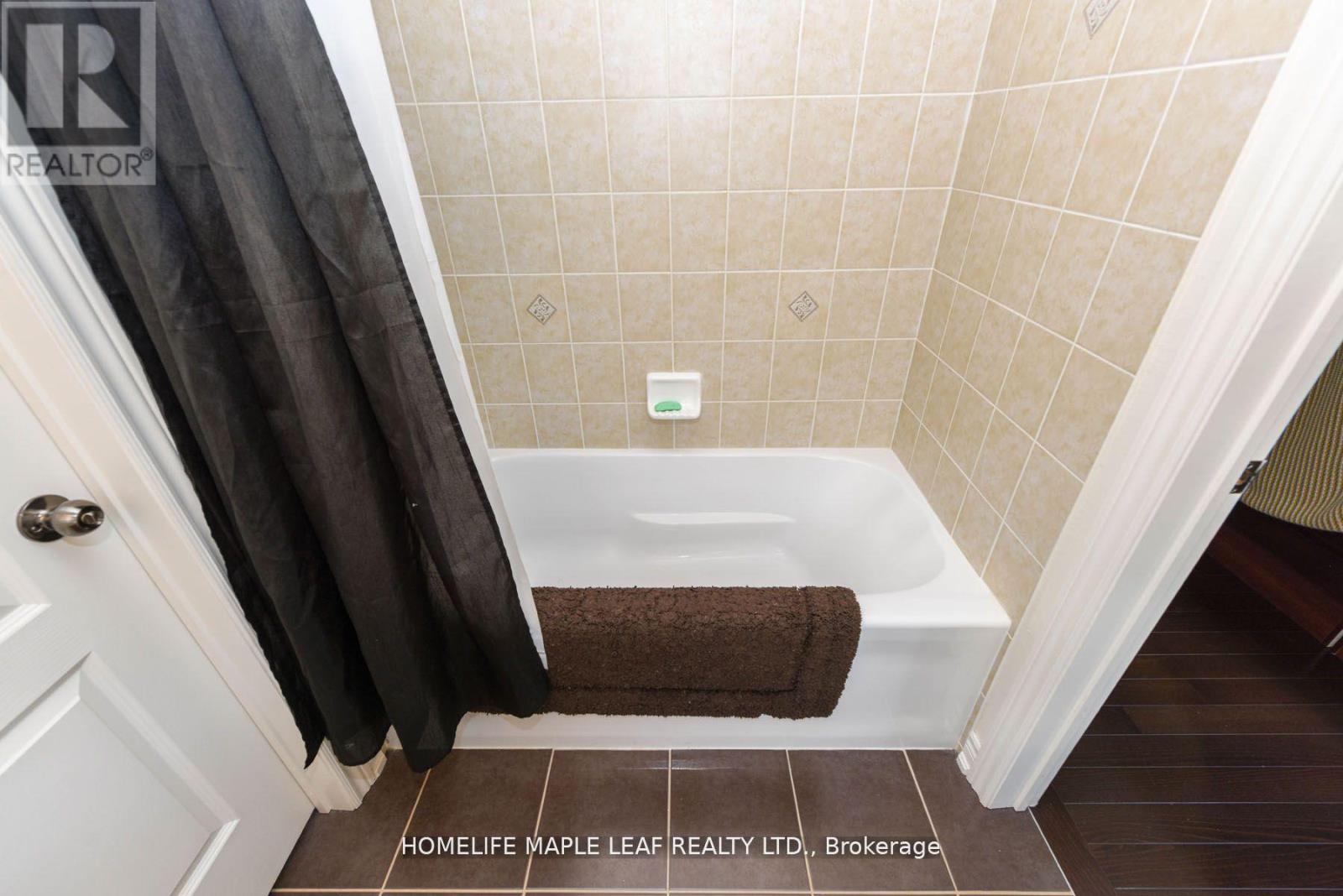 84 Latania Boulevard, Brampton, Ontario  L6P 2Z2 - Photo 26 - W12021822