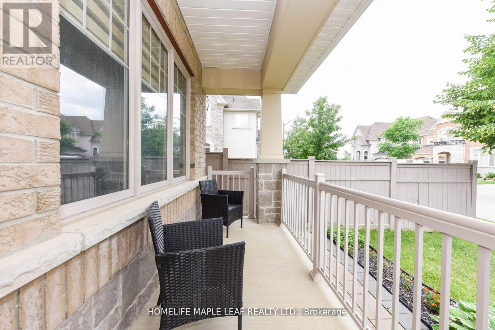 84 Latania Boulevard, Brampton, Ontario  L6P 2Z2 - Photo 33 - W12021822