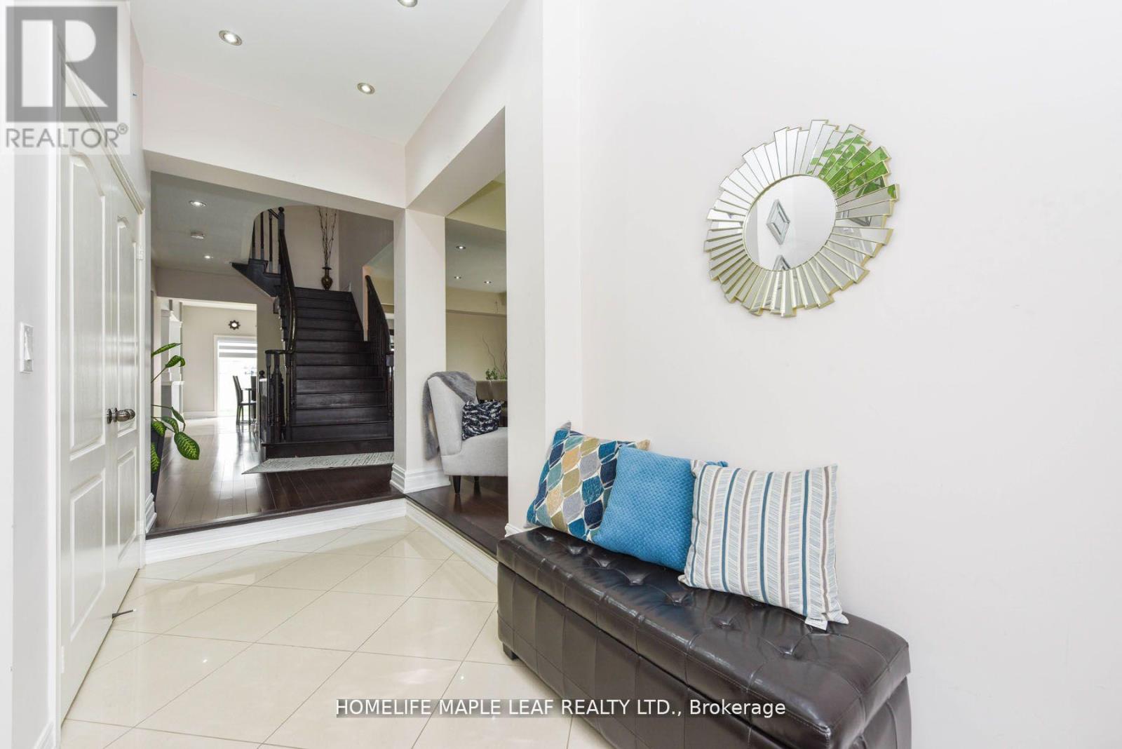 Property at 84 LATANIA BOULEVARD image 5