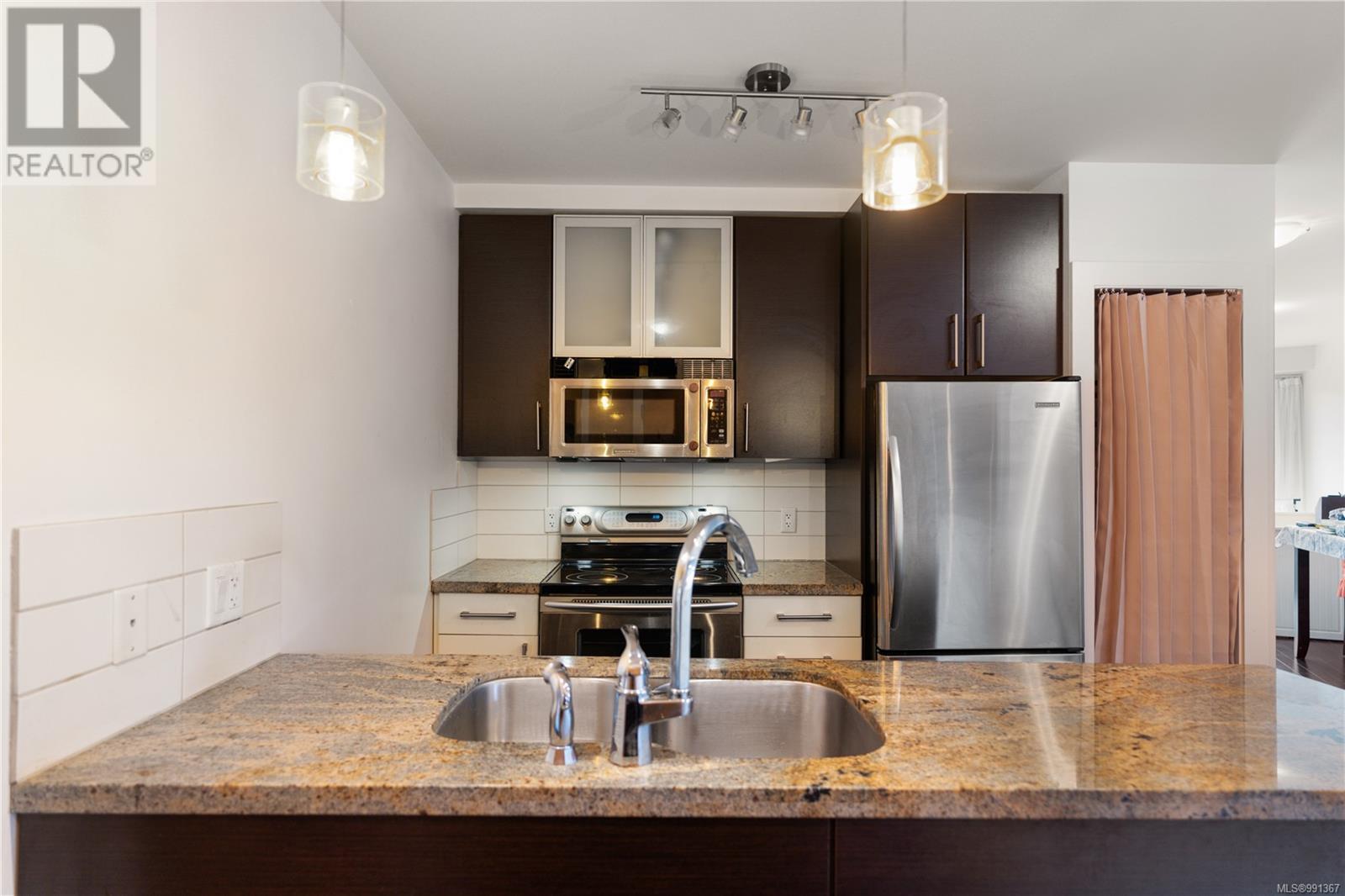 Property at 429 2745 Veterans Memorial Pkwy image 3