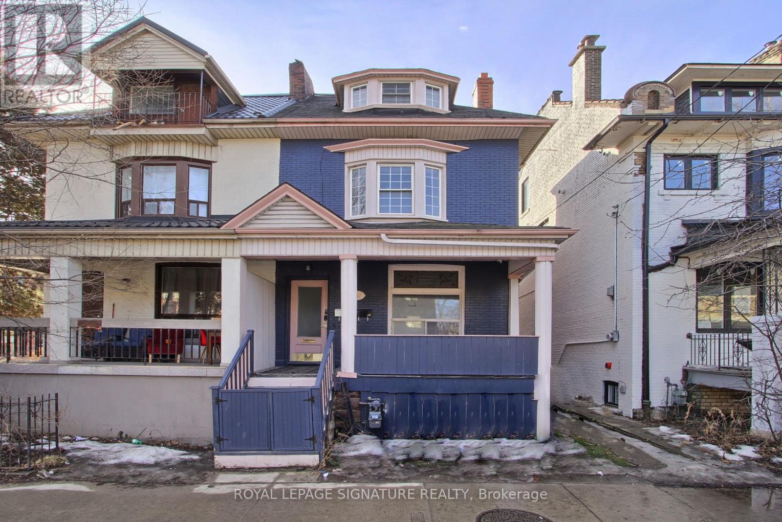 1267 King Street W, Toronto, Ontario  M6K 1G9 - Photo 1 - W11996416