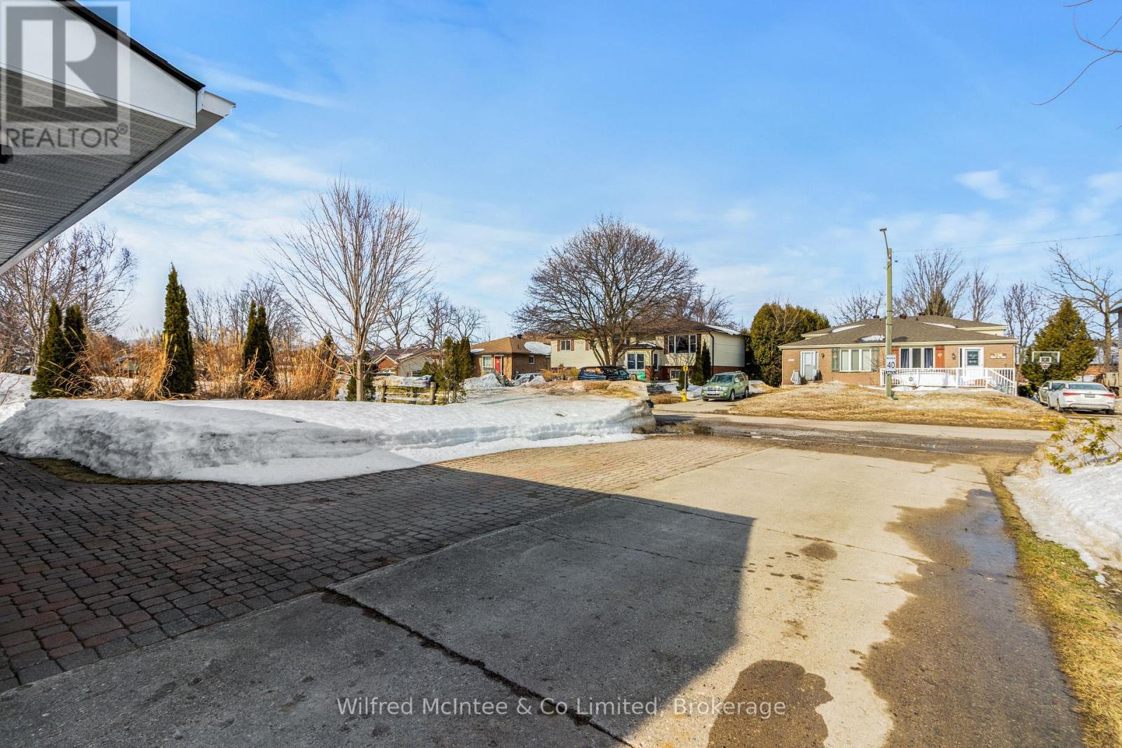 335 Bricker Street, Saugeen Shores, Ontario  N0H 2C1 - Photo 43 - X12021856