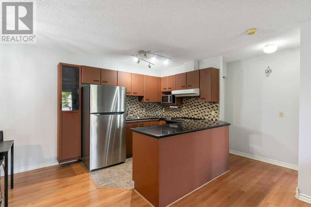 Property at 2414 Edenwold Heights NW image 3