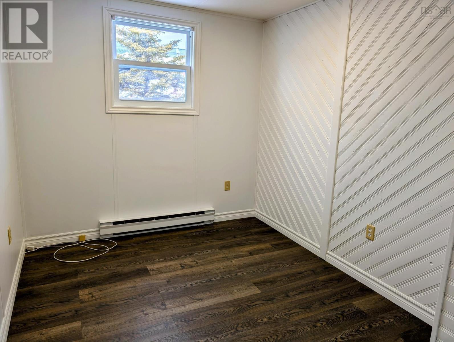 33 College Court, Truro, Nova Scotia  B2N 6P3 - Photo 6 - 202503388