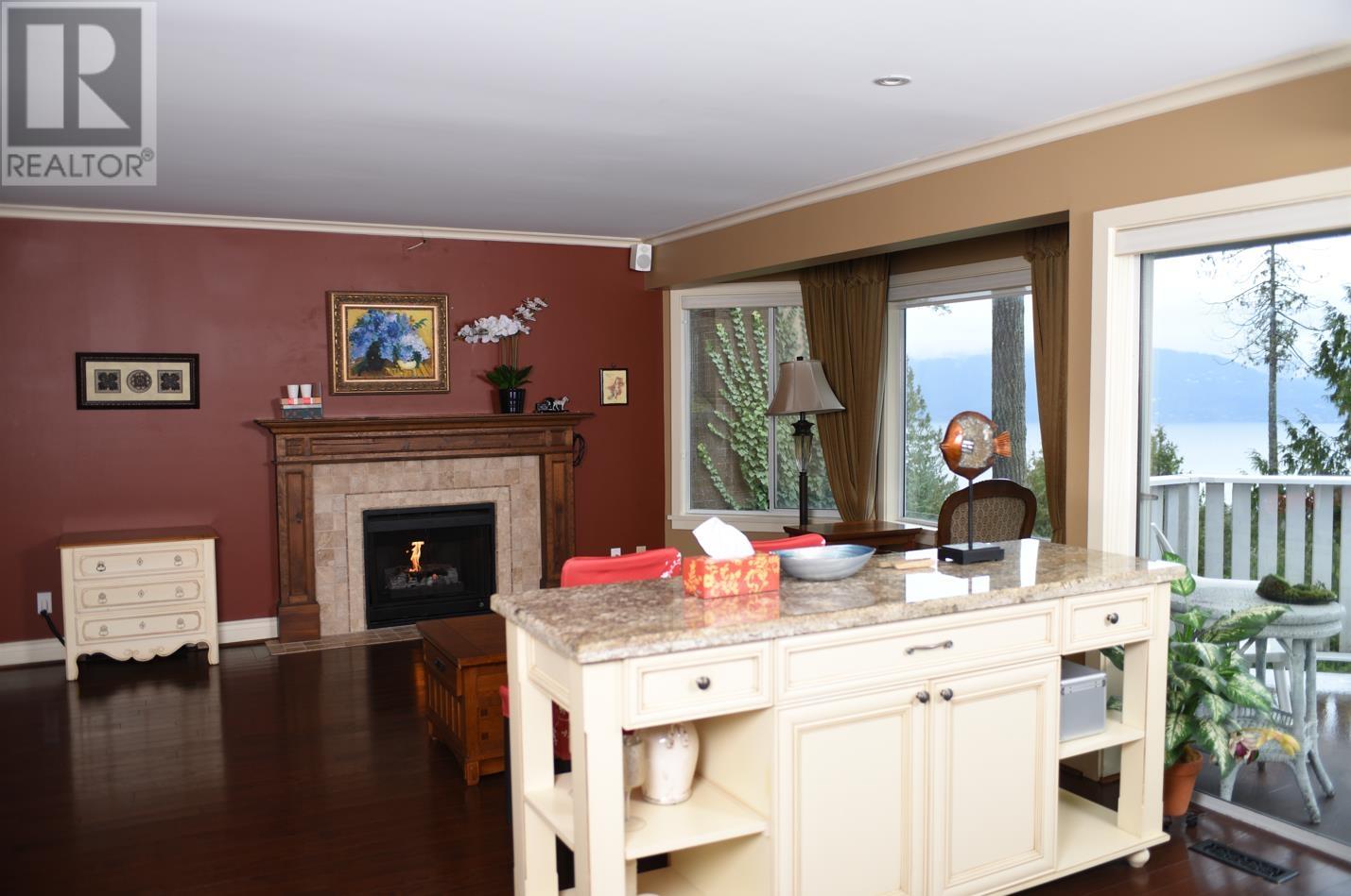 5339 Monte Bre Crescent, West Vancouver, British Columbia  V7W 3A7 - Photo 11 - R2976082