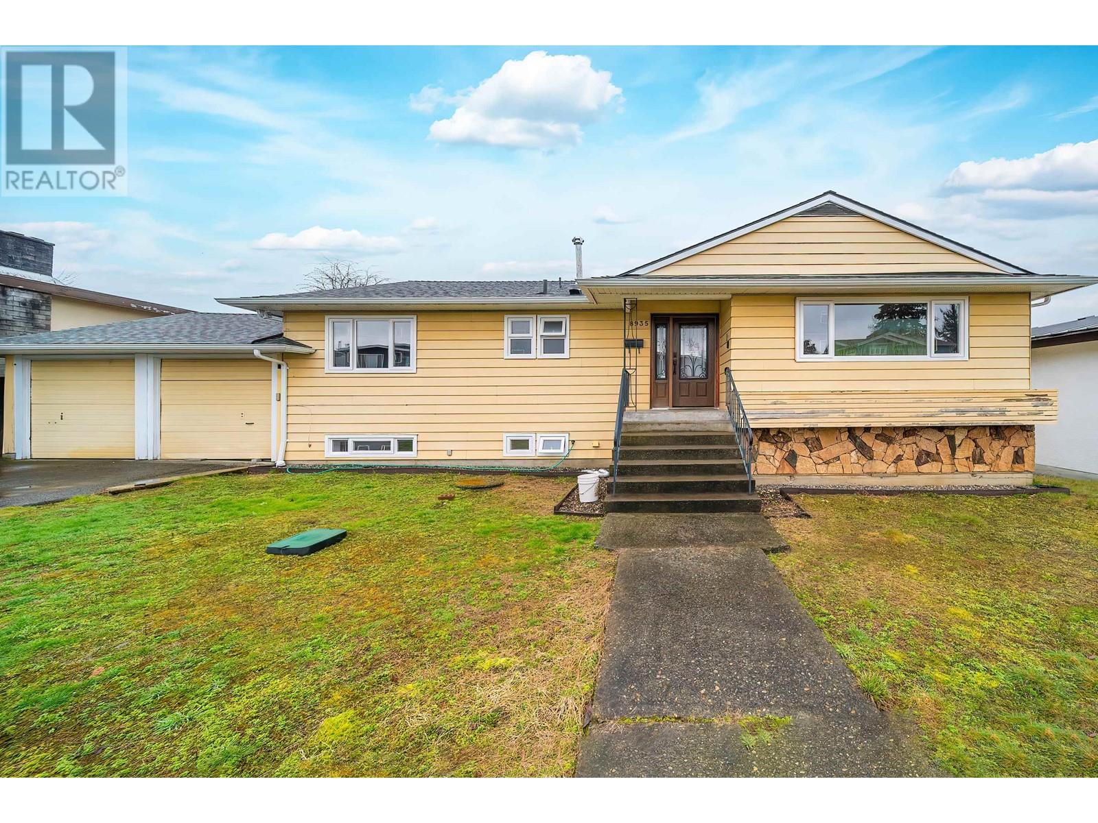Property at 8935 MONROE AVENUE image 2