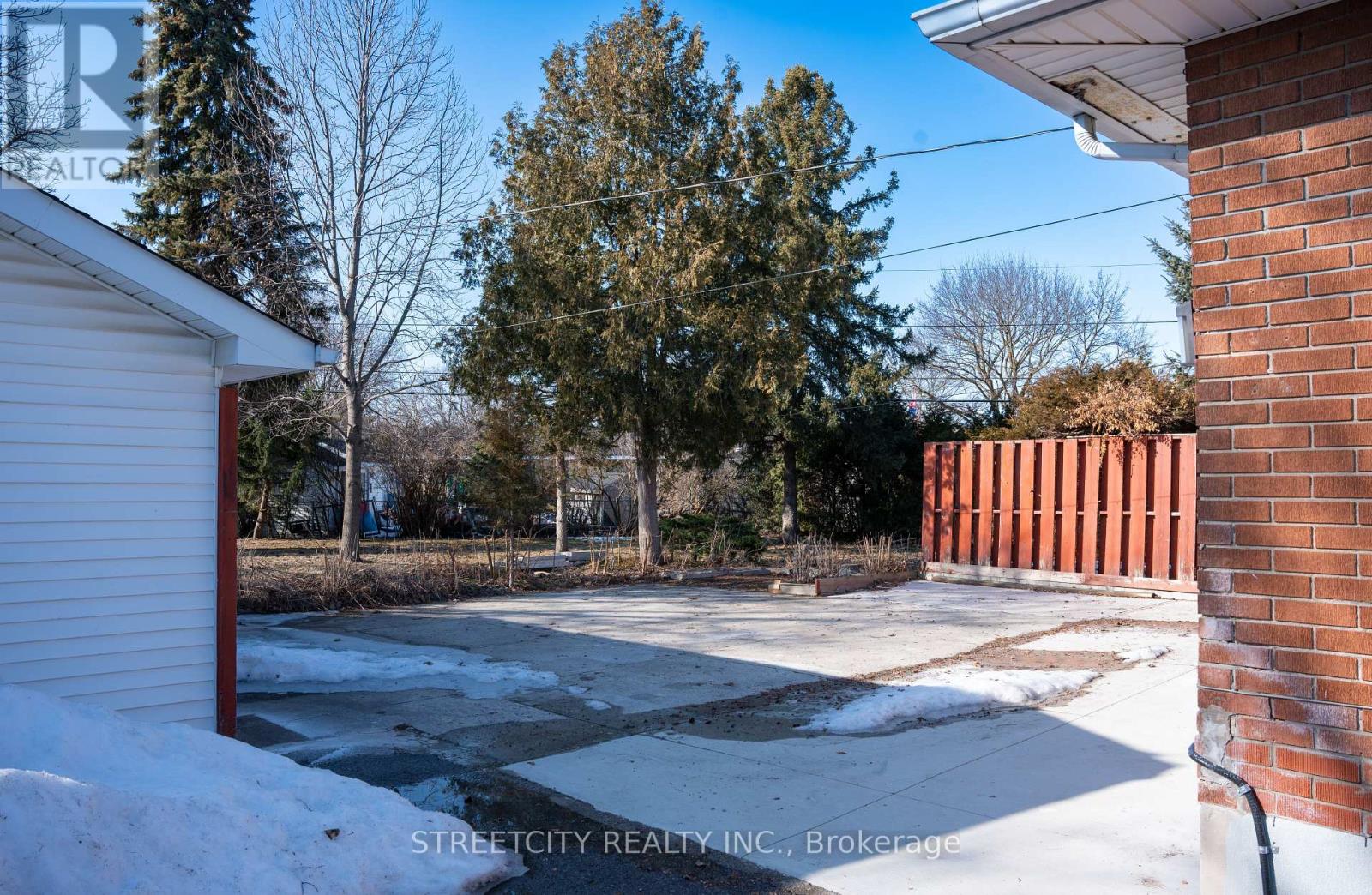 1199 Farnsborough Crescent, London, Ontario  N5V 2L7 - Photo 6 - X12021269