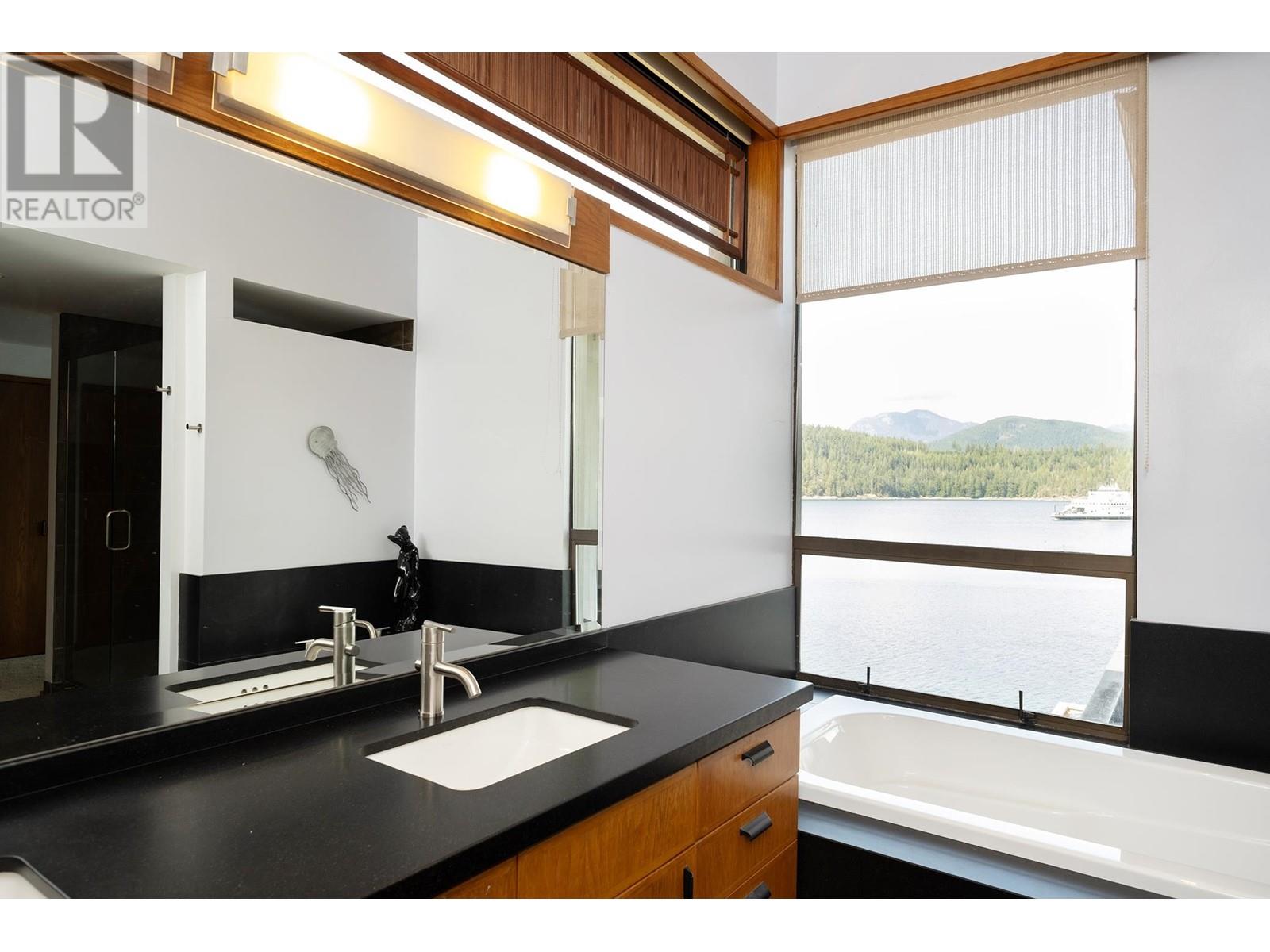 5435 Jervis Inlet Road, Egmont, British Columbia  V0N 2H4 - Photo 22 - R2974687