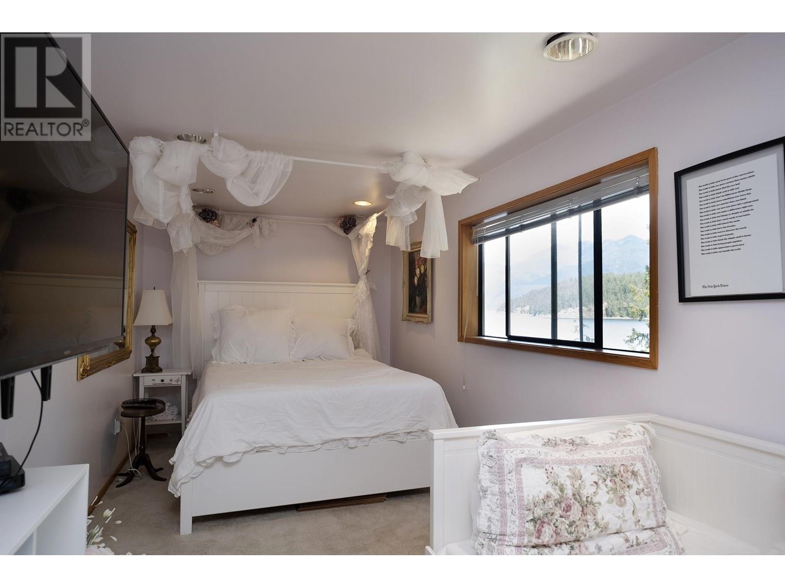 5435 Jervis Inlet Road, Egmont, British Columbia  V0N 2H4 - Photo 26 - R2974687