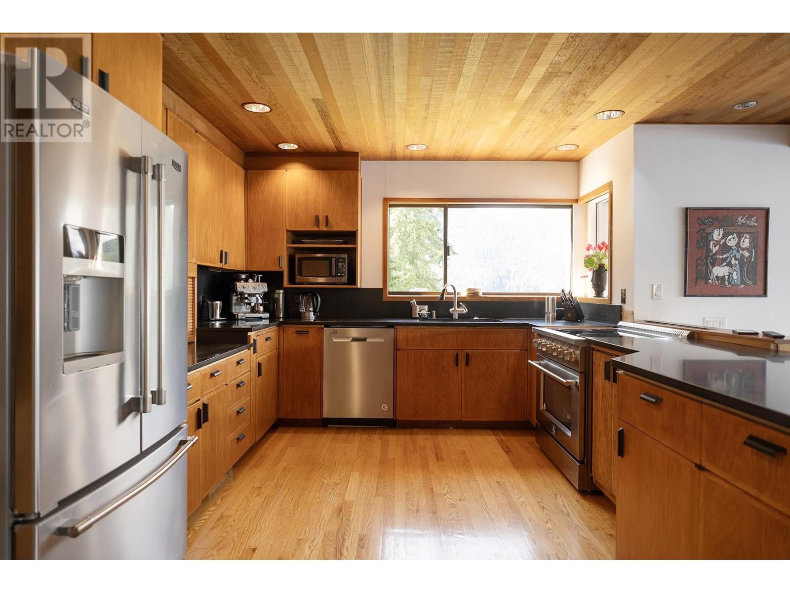5435 Jervis Inlet Road, Egmont, British Columbia  V0N 2H4 - Photo 16 - R2974687