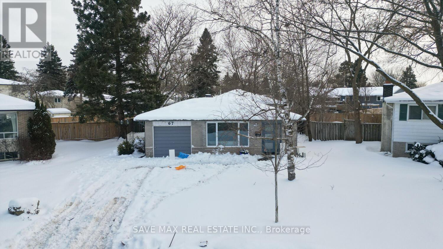 Property at 67 RUSTIC CRESCENT image 1