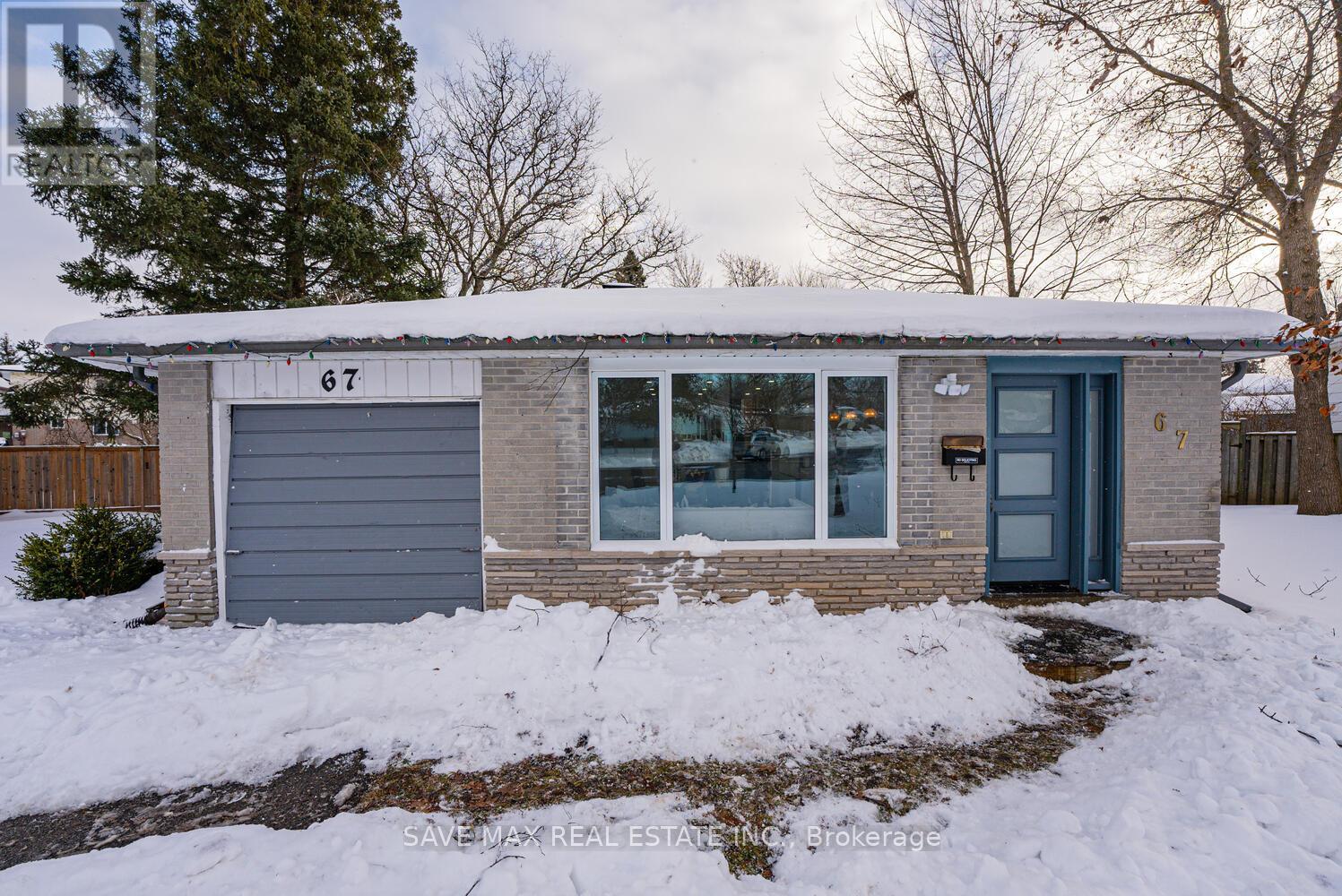 Property at 67 RUSTIC CRESCENT image 3