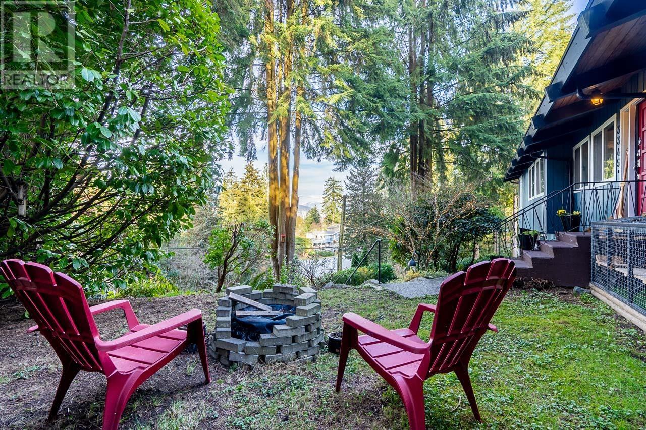 3345 Viewmount Drive, Port Moody, British Columbia  V3H 2L8 - Photo 28 - R2973155