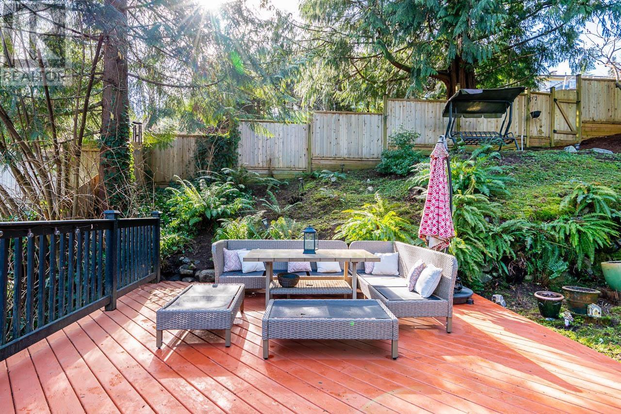 3345 Viewmount Drive, Port Moody, British Columbia  V3H 2L8 - Photo 29 - R2973155