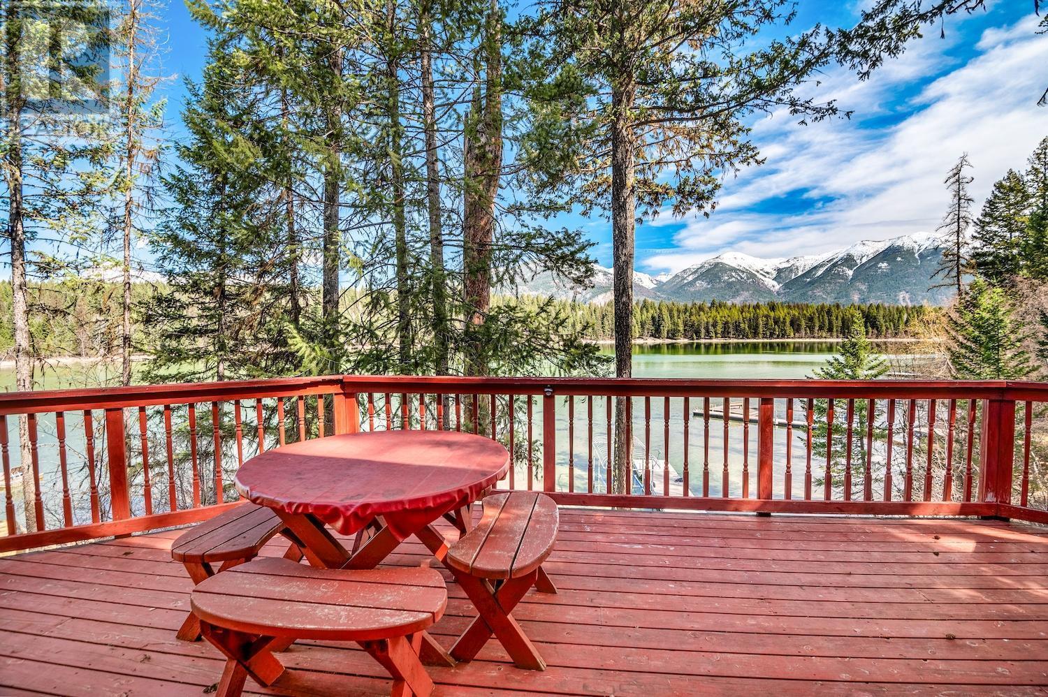1249 TIE LAKE SHORE  S Road, Jaffray, British Columbia