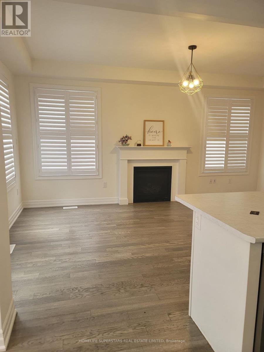 Property at 1374 ROSE WAY image 5