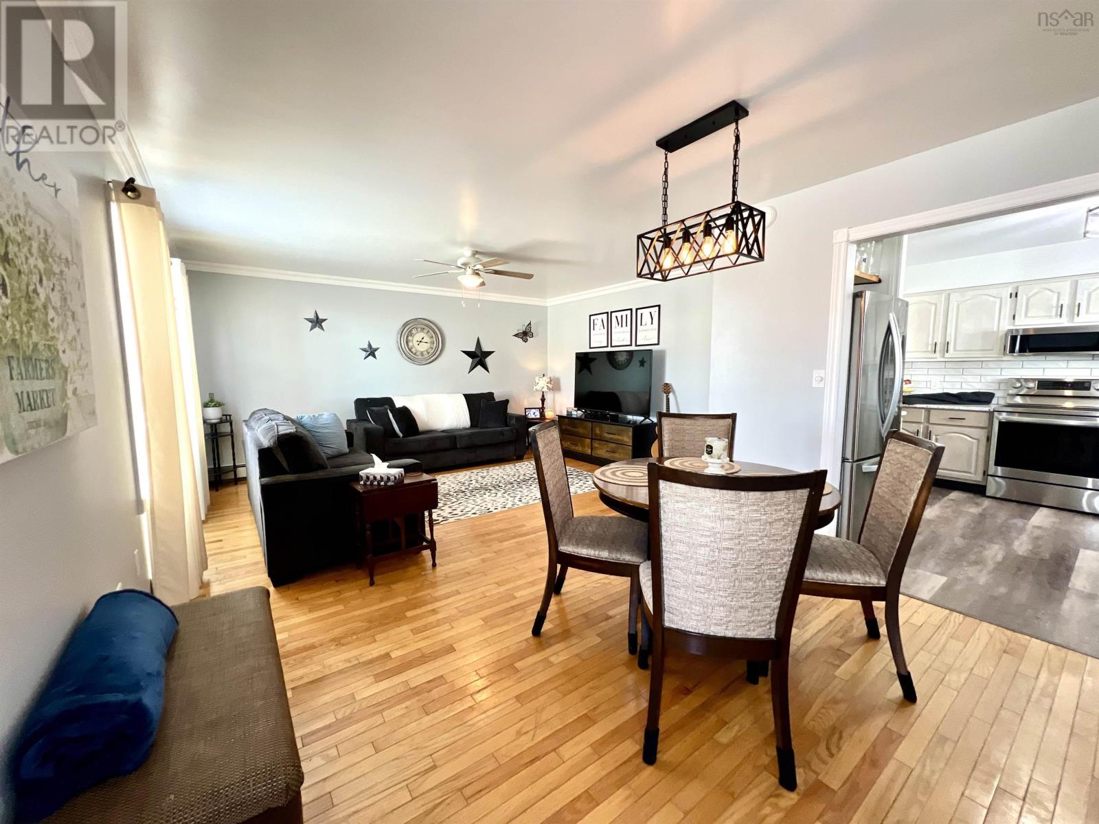 132 Bruce Street, Glace Bay, Nova Scotia  B1A 3E5 - Photo 17 - 202504965