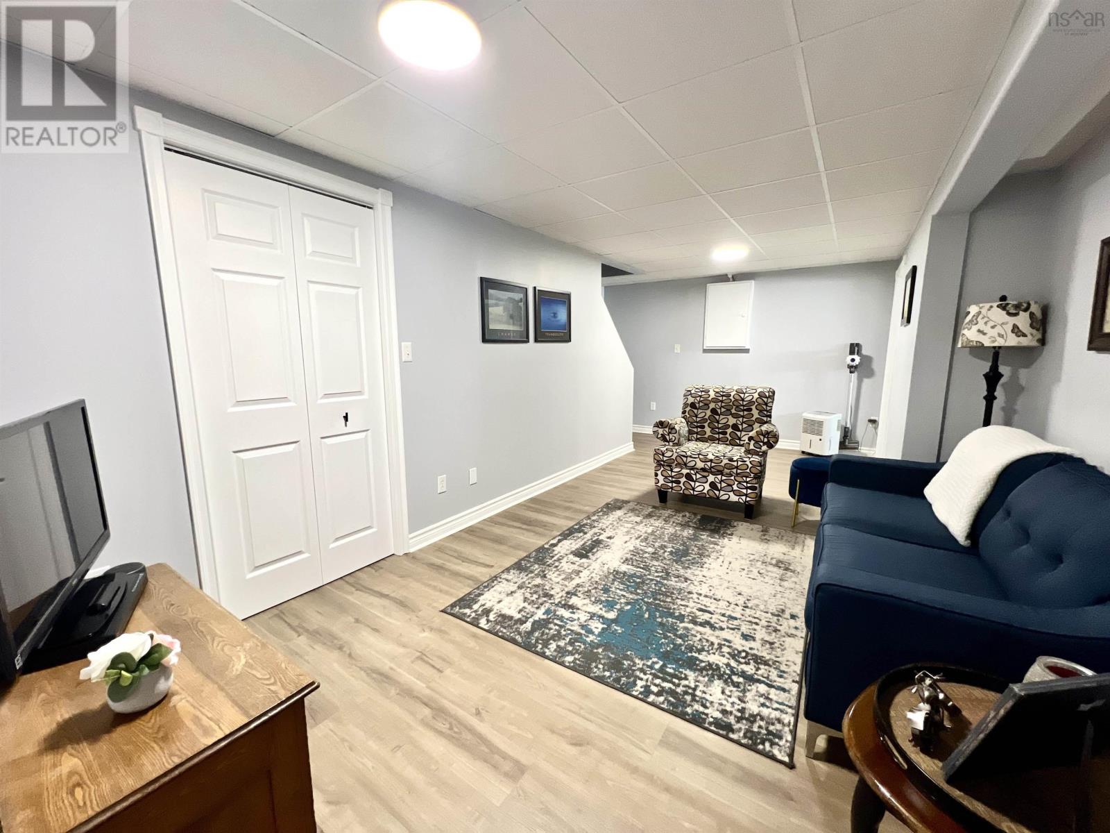 132 Bruce Street, Glace Bay, Nova Scotia  B1A 3E5 - Photo 33 - 202504965