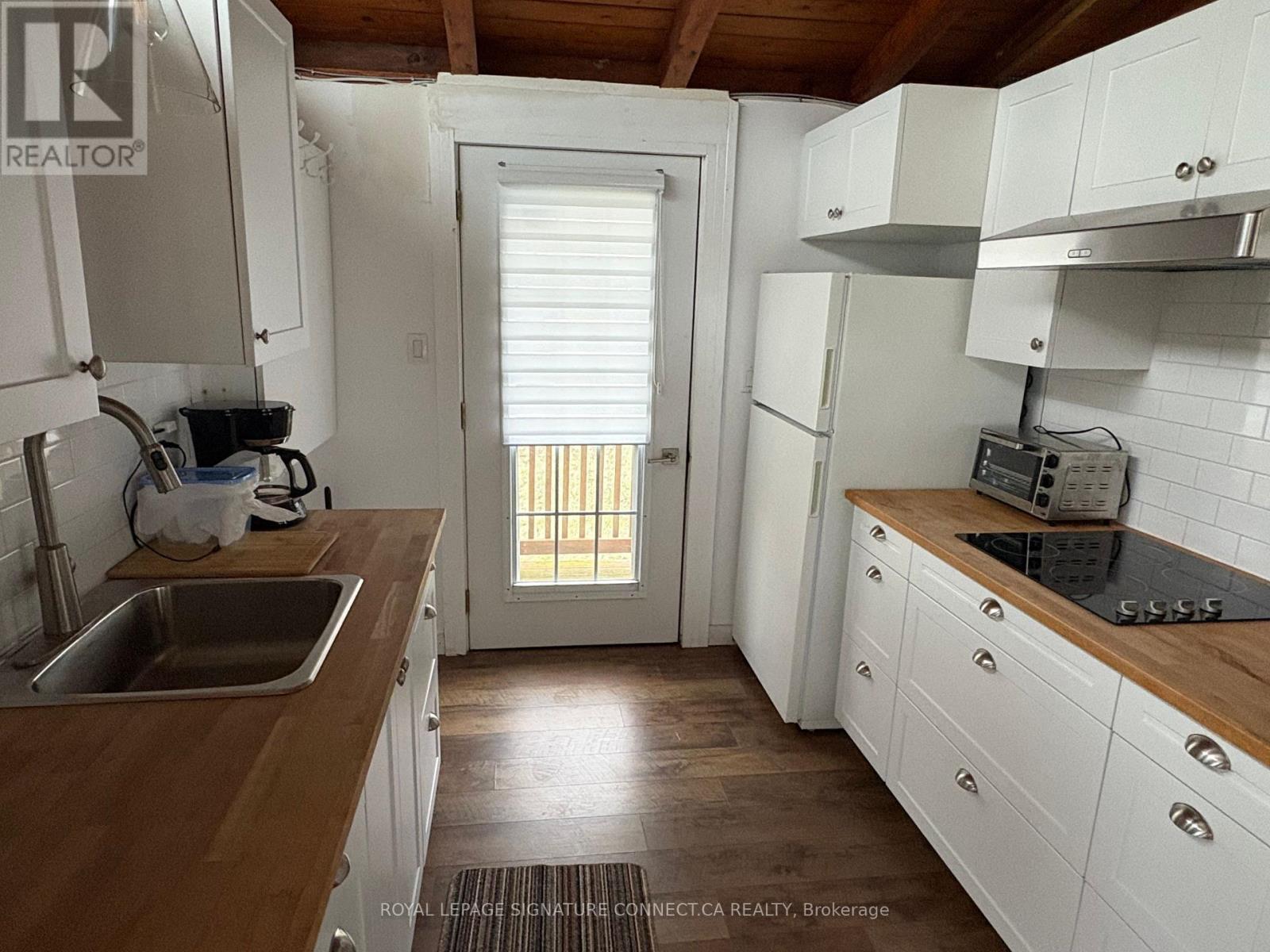 Property at 5 ERIE HEIGHTS LINE image 3