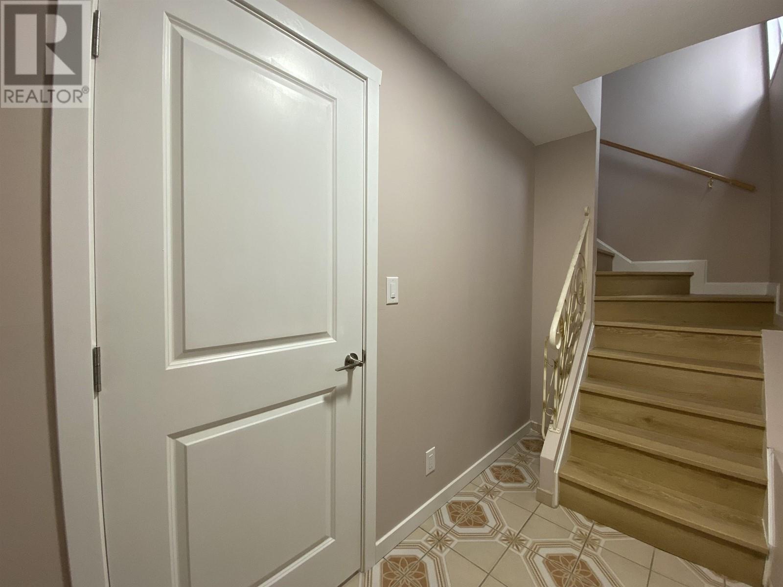 Main House 2033 E 52th Avenue, Vancouver, British Columbia  V5P 1W8 - Photo 23 - R2978252