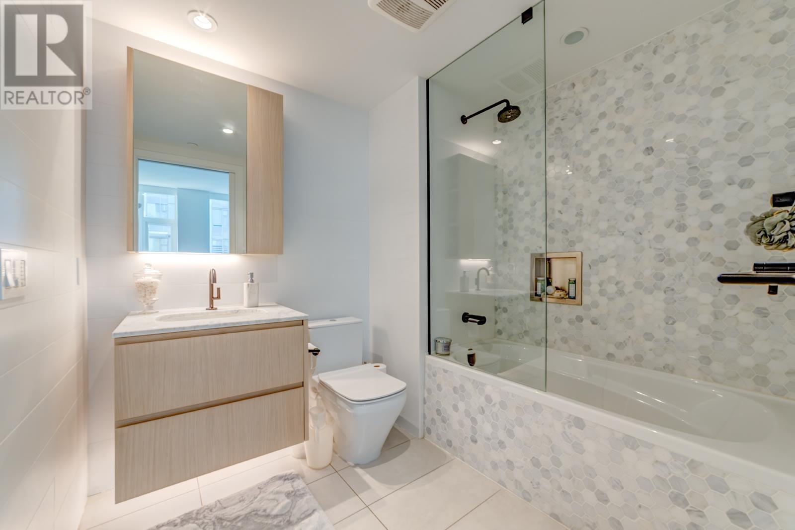 Listing Picture 12 of 22 : 1401 1365 DAVIE STREET, Vancouver / 溫哥華 - 魯藝地產 Yvonne Lu Group - MLS Medallion Club Member