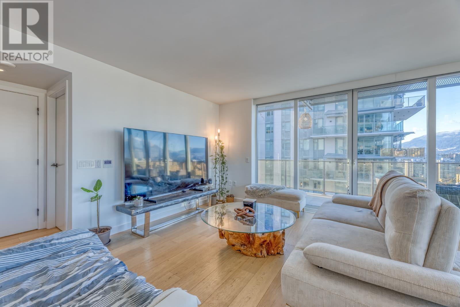 Listing Picture 6 of 22 : 1401 1365 DAVIE STREET, Vancouver / 溫哥華 - 魯藝地產 Yvonne Lu Group - MLS Medallion Club Member