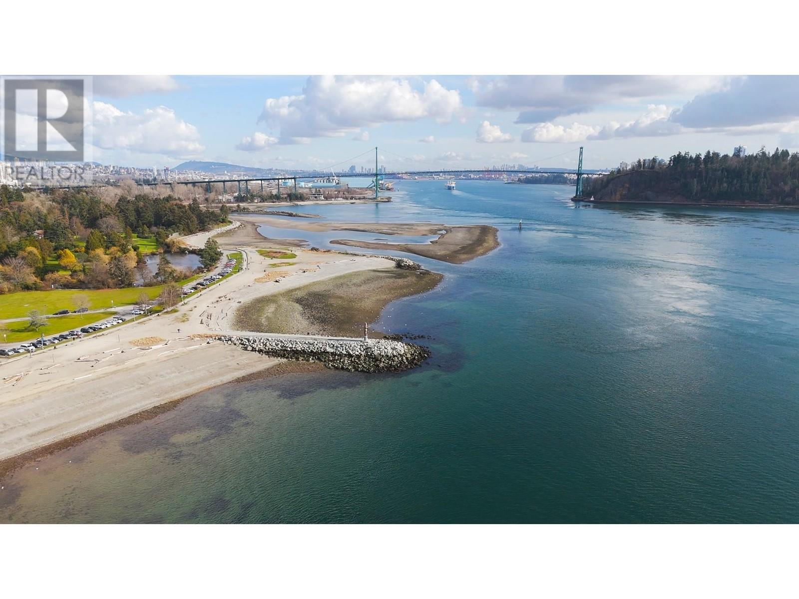 311 1363 Clyde Avenue, West Vancouver, British Columbia  V7T 2W9 - Photo 24 - R2977631