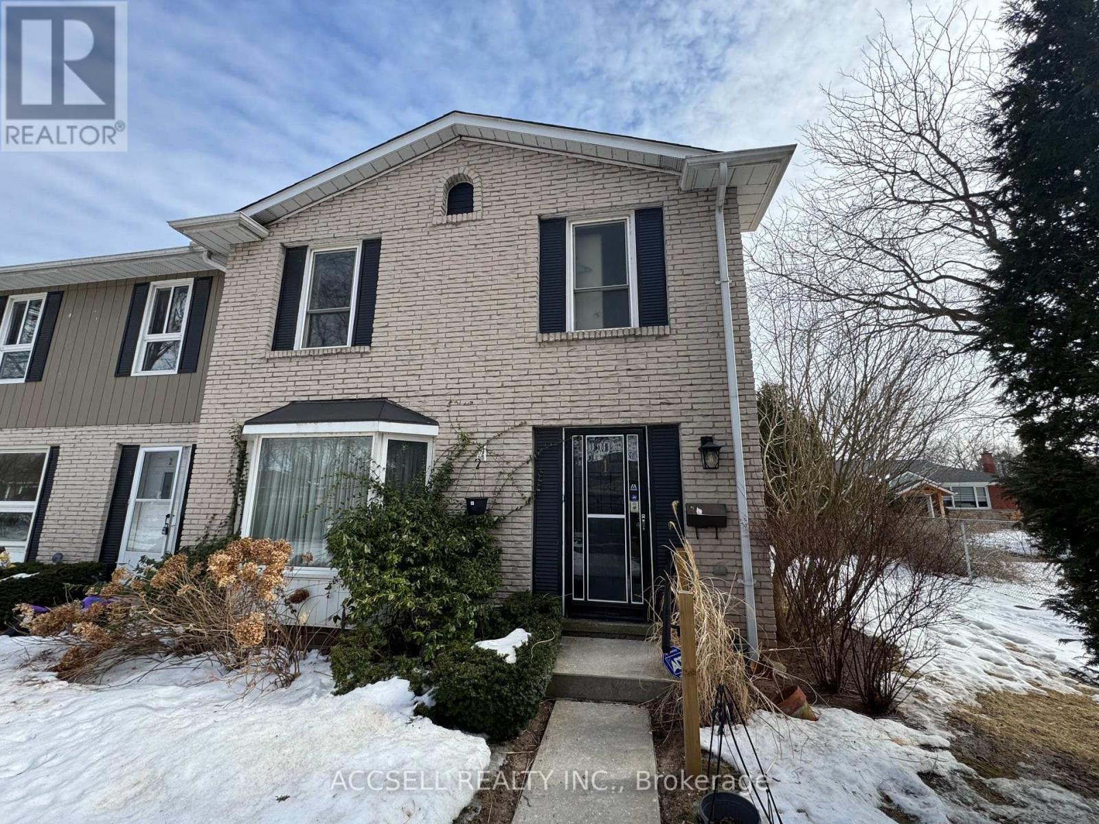 Property at 1 - 5475 LAKESHORE ROAD image 1