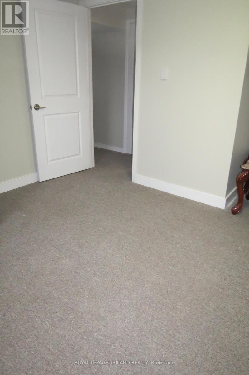 Lower - 76 Ardsley Road, London North, Ontario  N6G 3W4 - Photo 13 - X12022026