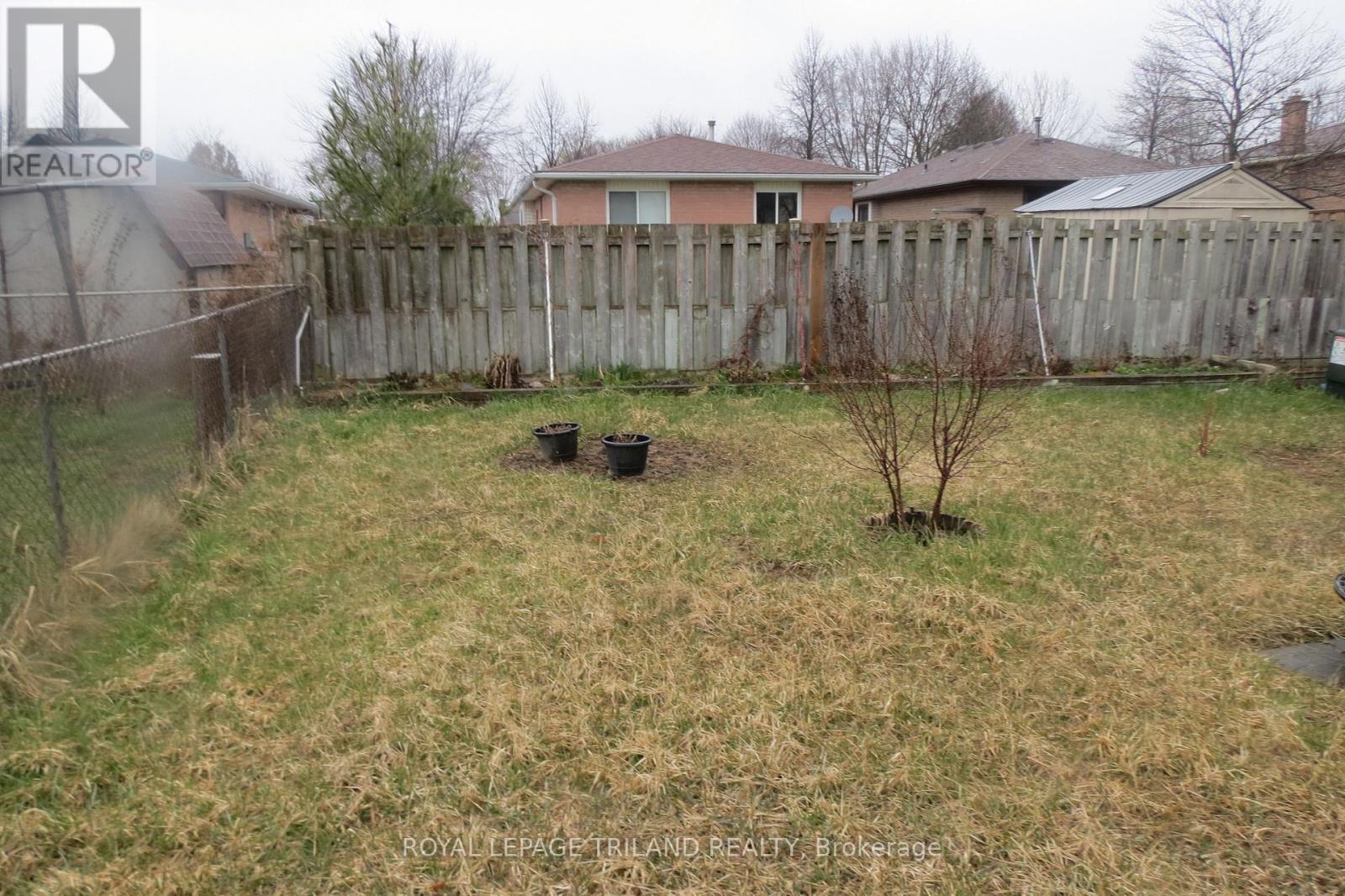 Lower - 76 Ardsley Road, London North, Ontario  N6G 3W4 - Photo 23 - X12022026