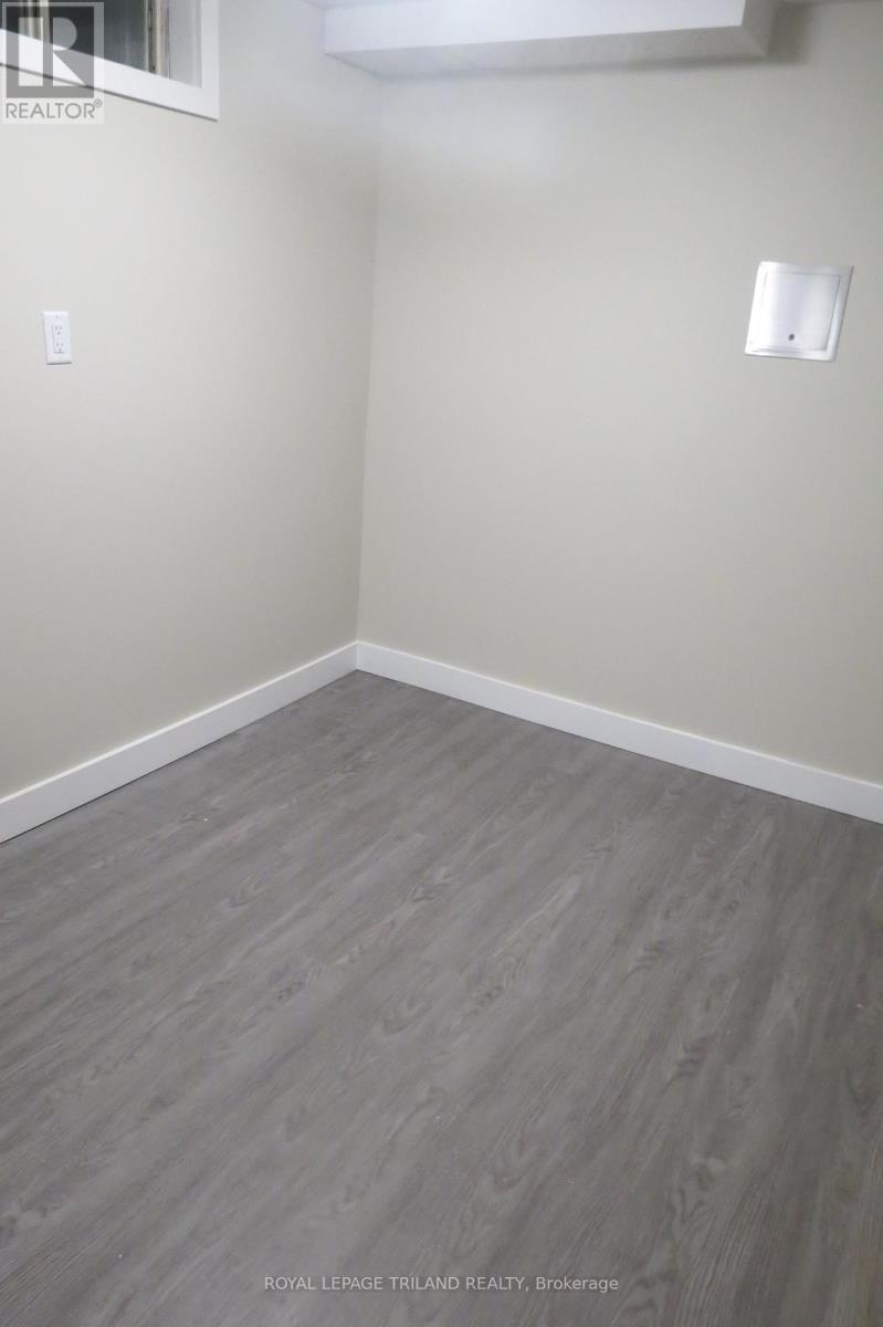 Lower - 76 Ardsley Road, London North, Ontario  N6G 3W4 - Photo 7 - X12022026