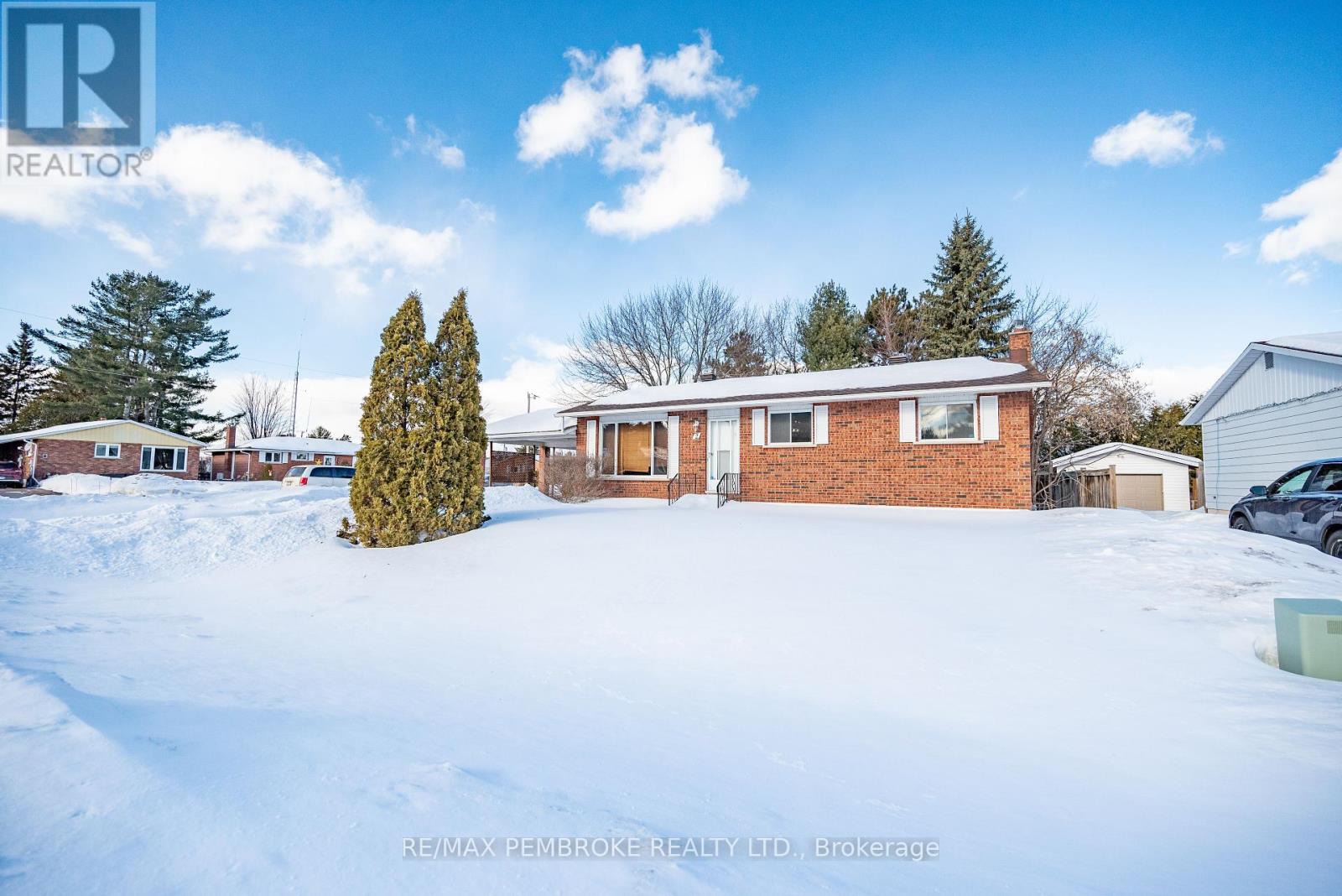 2 JAMES STREET Petawawa