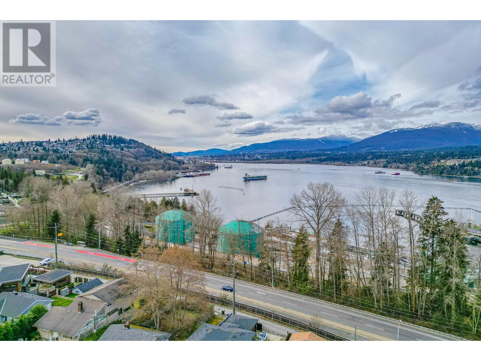 7345 Braeside Drive, Burnaby, British Columbia  V5A 1G2 - Photo 19 - R2977959