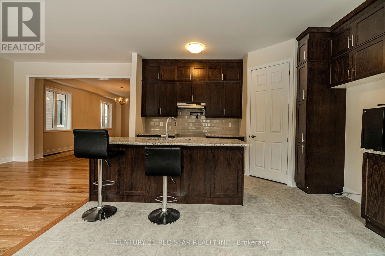 34 Icon Street, Brampton, Ontario  L6R 0B8 - Photo 14 - W12022032