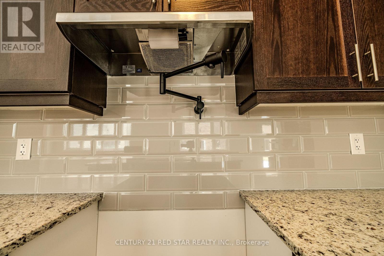 34 Icon Street, Brampton, Ontario  L6R 0B8 - Photo 15 - W12022032