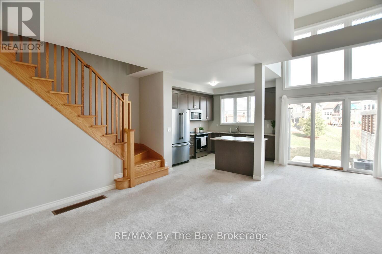 39 Gregory Avenue, Collingwood, Ontario  L9Y 0Z5 - Photo 3 - S11994879