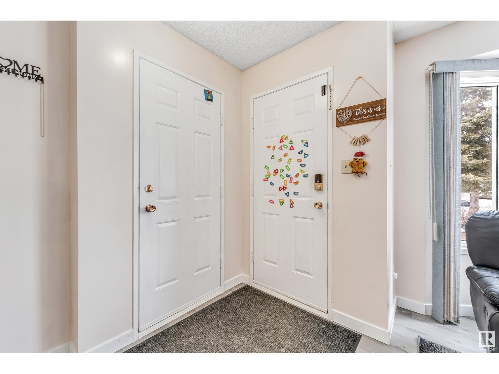Property at 5417 14A AV NW image 2