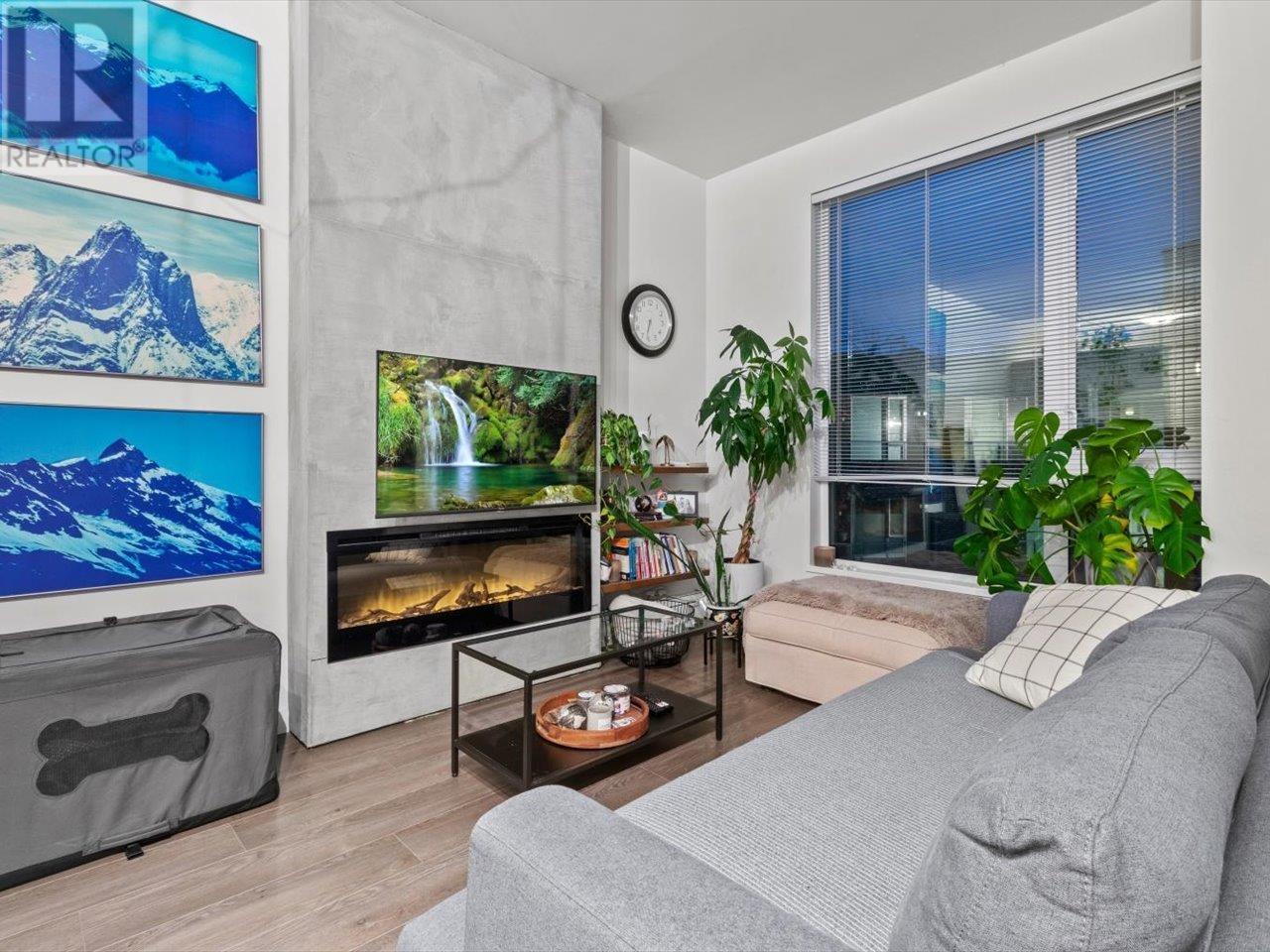 Listing Picture 11 of 29 : 701 384 E 1ST AVENUE, Vancouver / 溫哥華 - 魯藝地產 Yvonne Lu Group - MLS Medallion Club Member