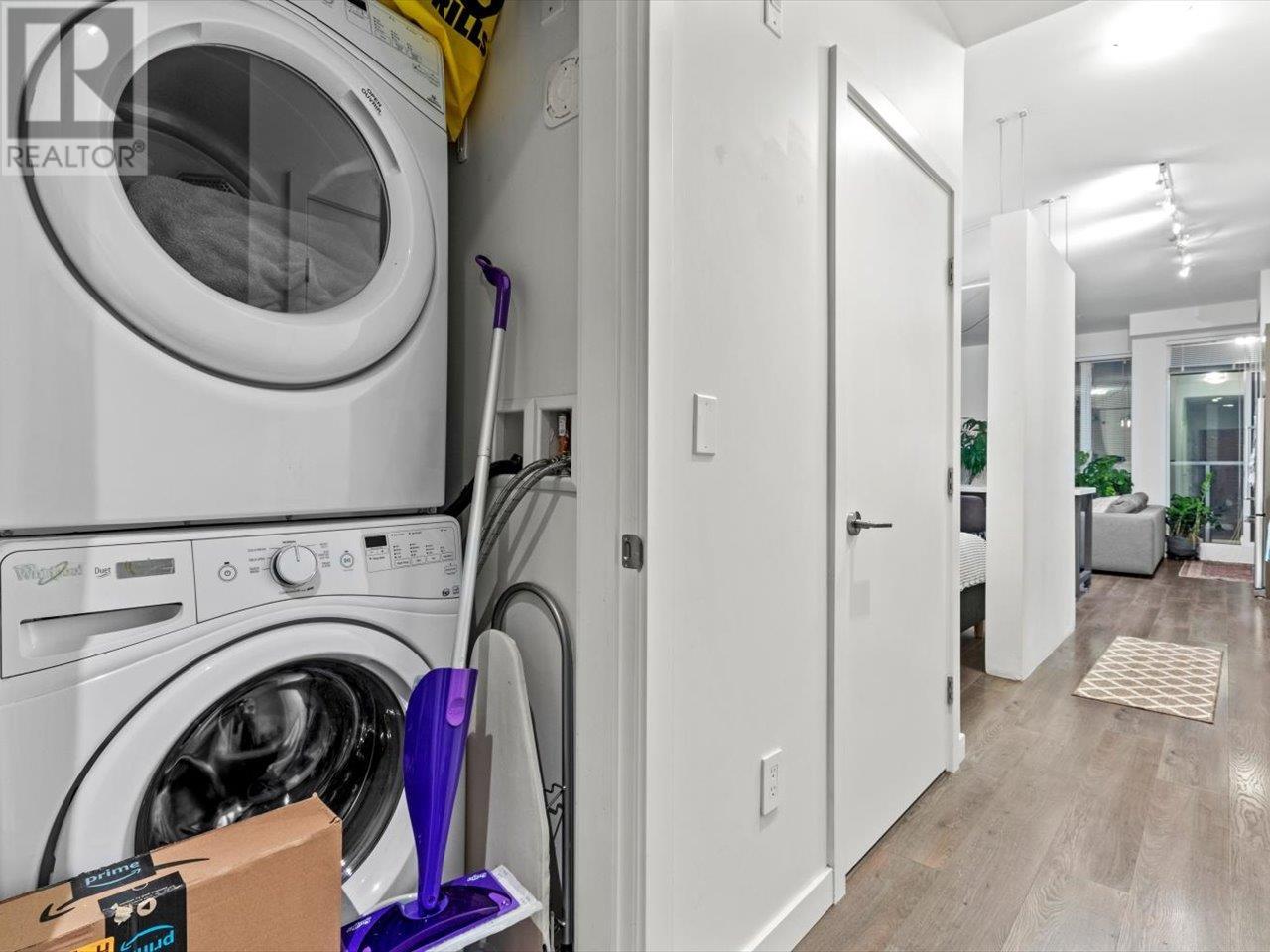 Listing Picture 23 of 29 : 701 384 E 1ST AVENUE, Vancouver / 溫哥華 - 魯藝地產 Yvonne Lu Group - MLS Medallion Club Member