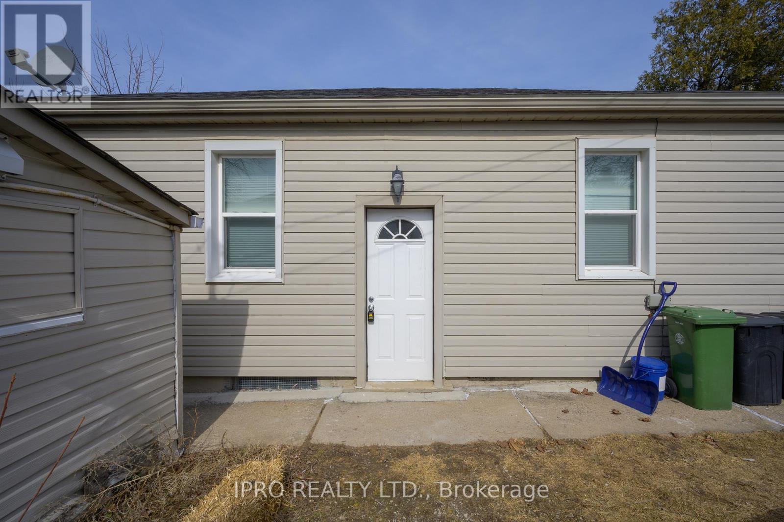 238 West 19th Street, Hamilton, Ontario  L9C 4J4 - Photo 30 - X12014280