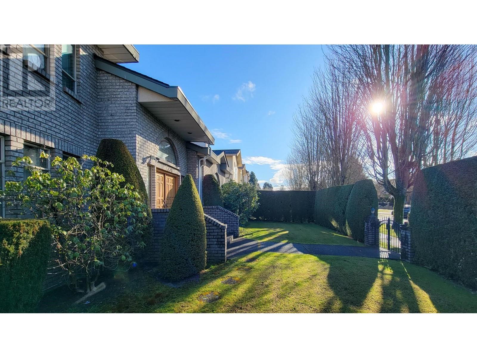 1339 W 48th Avenue, Vancouver, British Columbia  V6M 2N8 - Photo 3 - R2976708