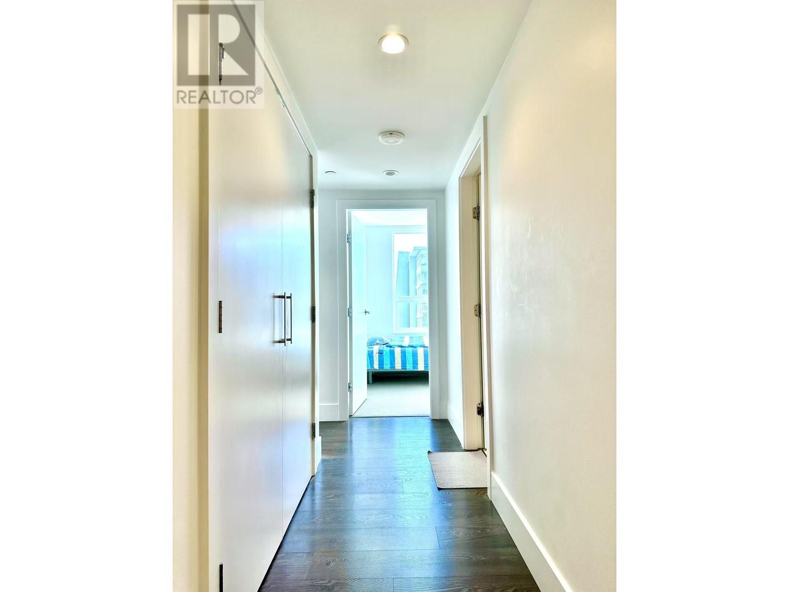 Listing Picture 9 of 27 : 903 5508 HOLLYBRIDGE WAY, Richmond / 烈治文 - 魯藝地產 Yvonne Lu Group - MLS Medallion Club Member