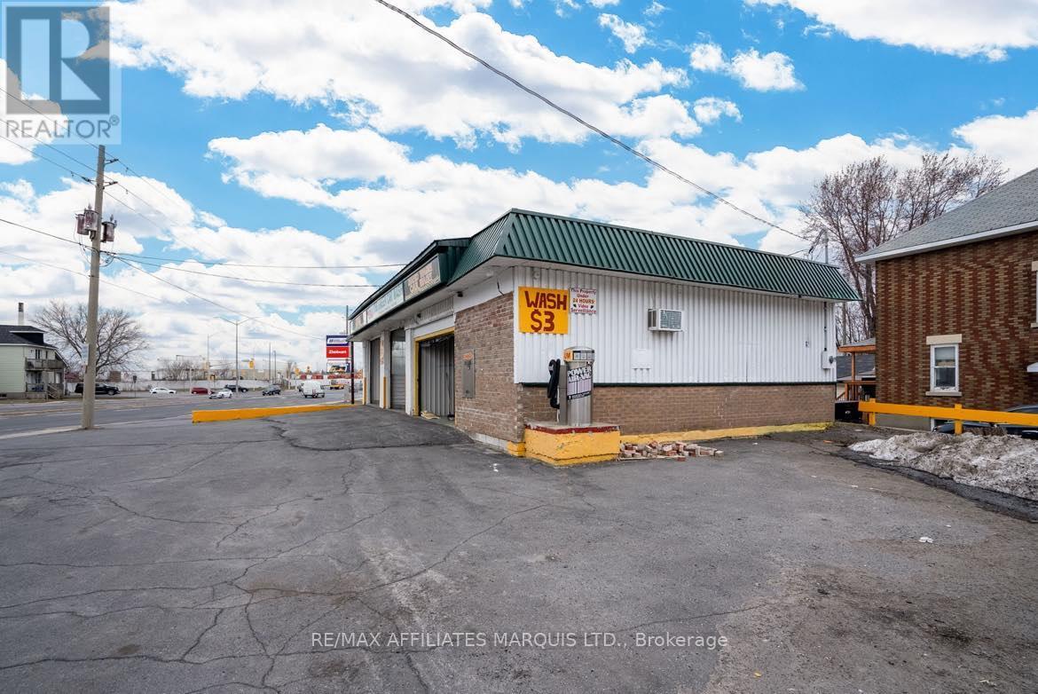 447 Second Street, Cornwall, Ontario  K6J 1H3 - Photo 3 - X12022140