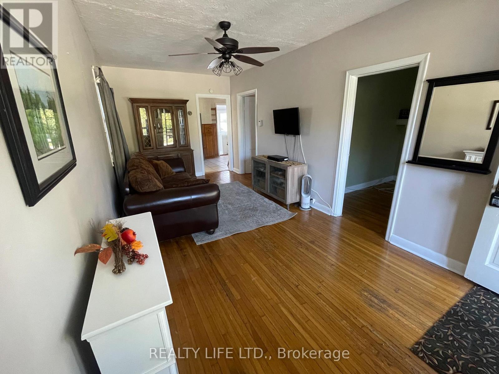 Property at 44 TWENTIETH STREET image 5