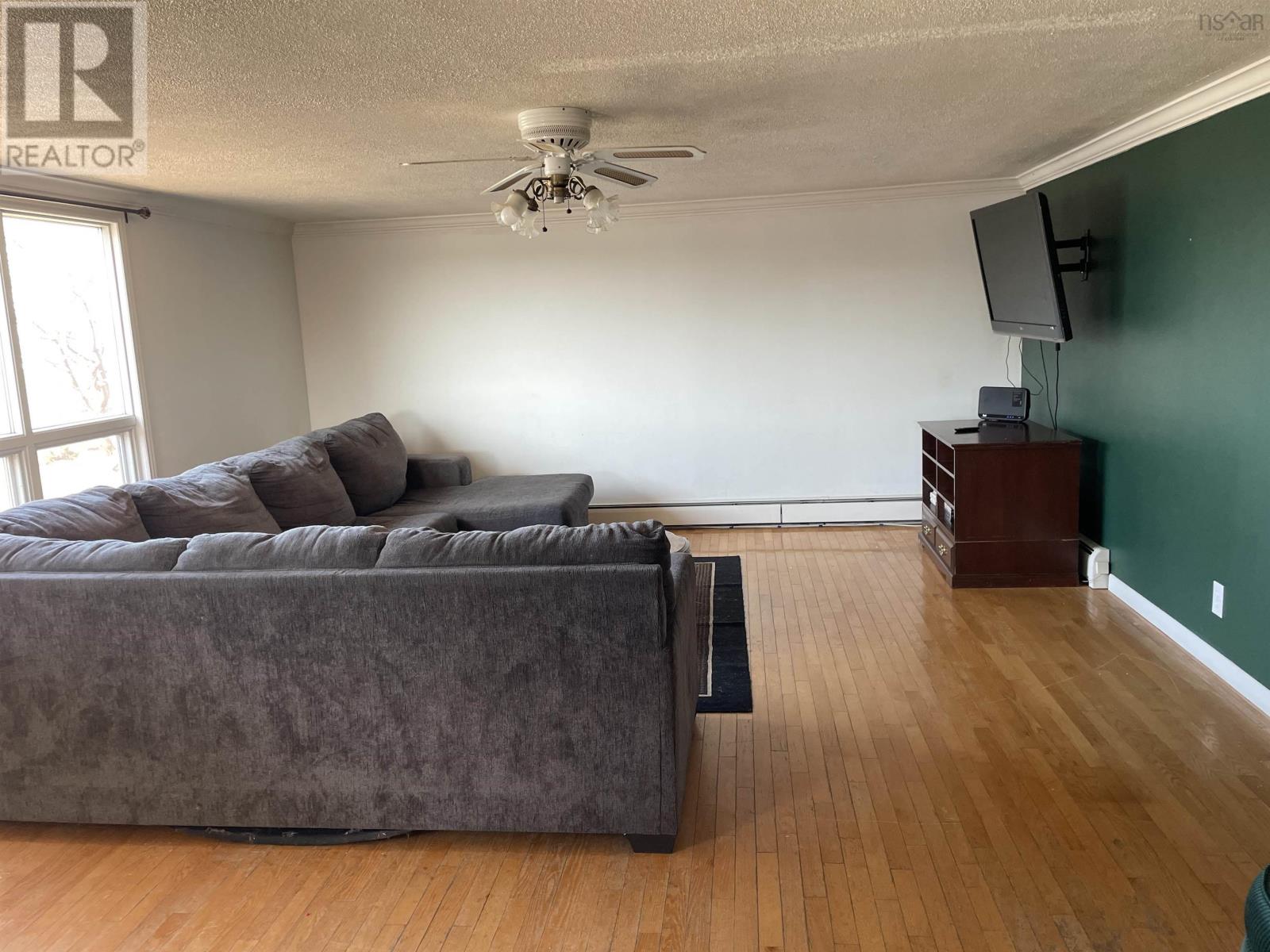 19 Chemin Bichoure Rd. Road, Chéticamp, Nova Scotia  B0E 1H0 - Photo 13 - 202504970