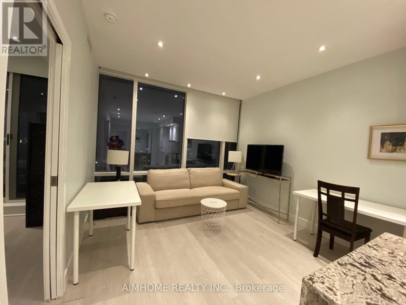 4009 - 1 Bloor Street E, Toronto, Ontario  M4W 0A8 - Photo 11 - C12022149