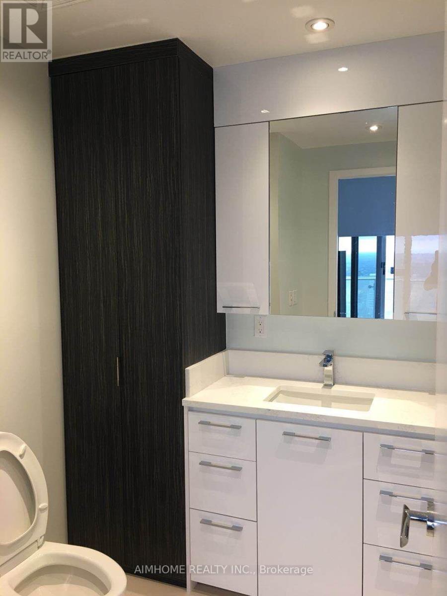 4009 - 1 Bloor Street E, Toronto, Ontario  M4W 0A8 - Photo 2 - C12022149