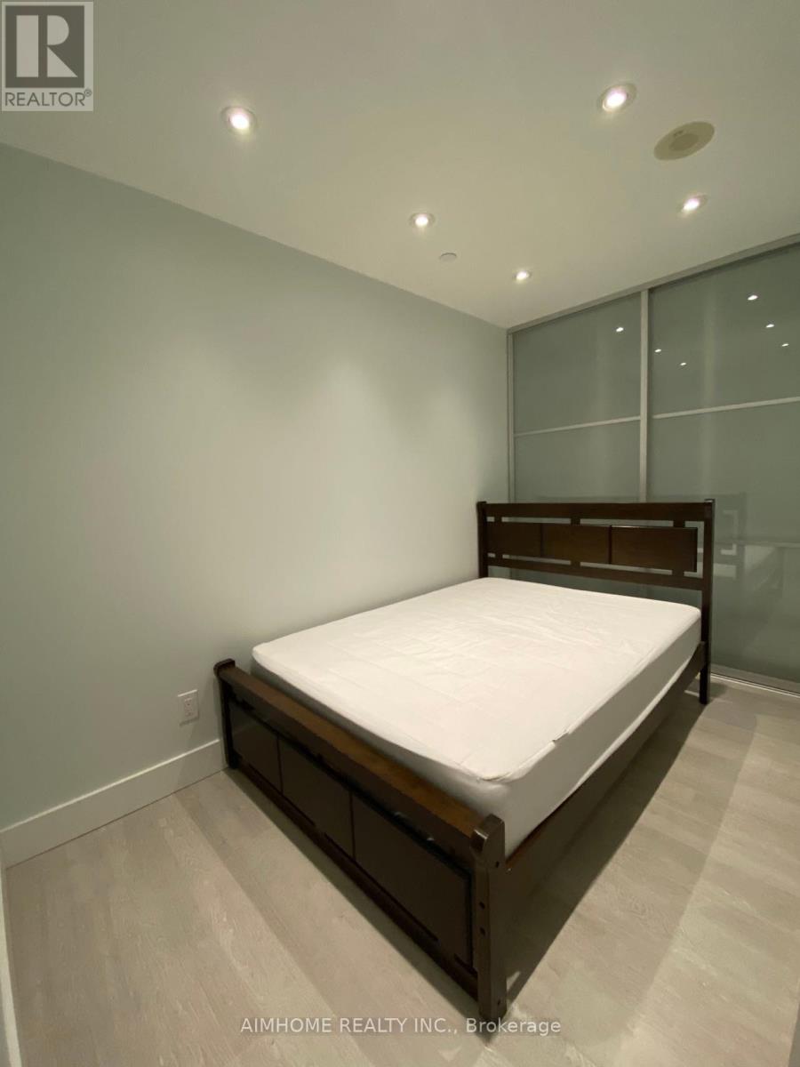 4009 - 1 Bloor Street E, Toronto, Ontario  M4W 0A8 - Photo 7 - C12022149