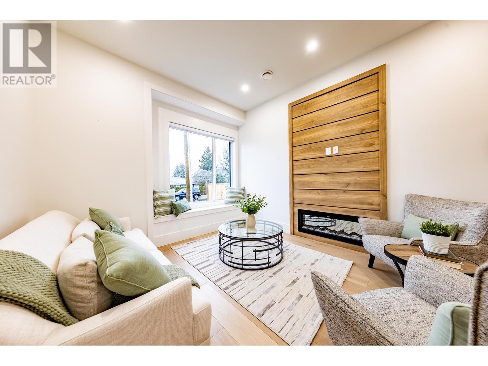 101 941 Dansey Avenue, Coquitlam, British Columbia  V3K 3G1 - Photo 12 - R2973133
