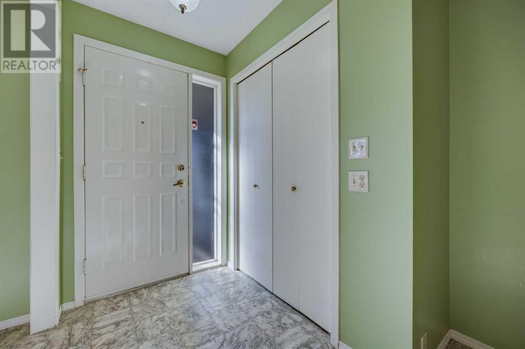 24 Rivervalley Crescent Se, Calgary, Alberta  T2C 3J9 - Photo 4 - A2200958